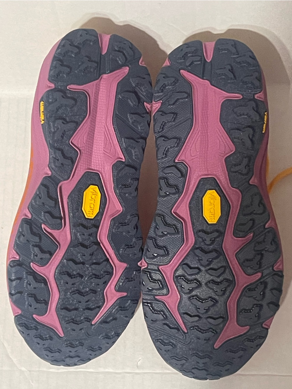 Hoka Speedgoat 6 - Women’s 7 - Sherbet/Beet Root - NIB - Picture 7 of 8